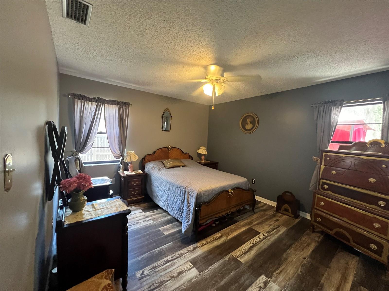 CRYSTAL PARK - Residential