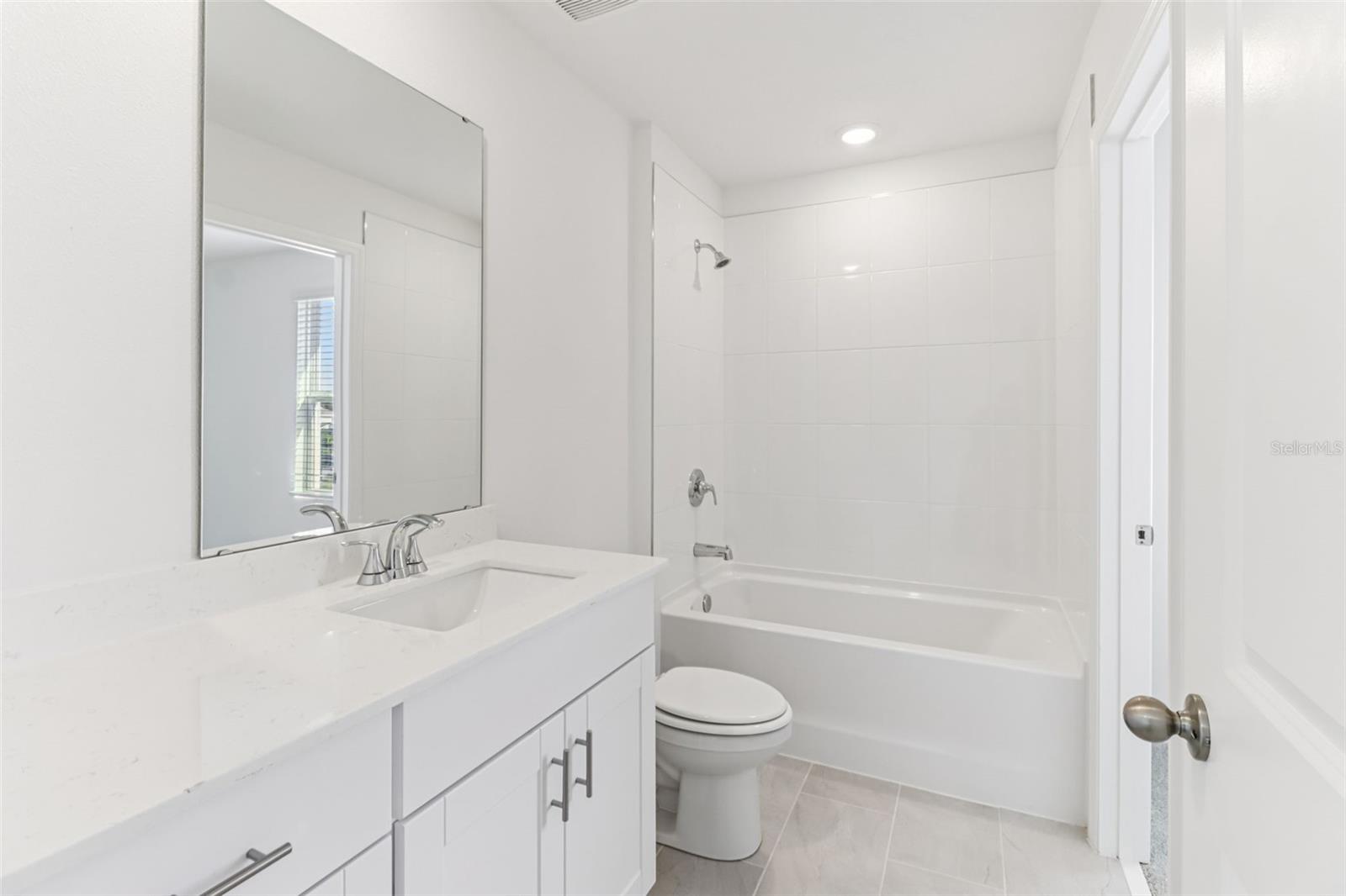 THE RESERVE AT HAMMOCK OAKS - Residential