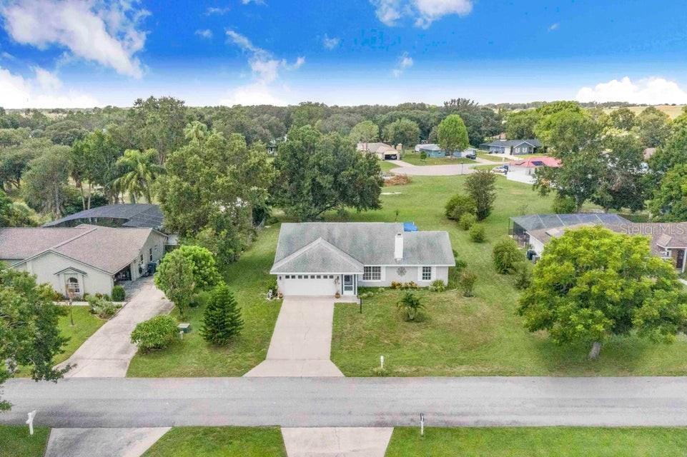 VAN LAKES THREE PB 88 PG 29 LOT 75 - Residential