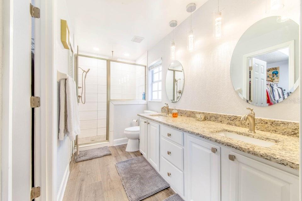 VAN LAKES THREE PB 88 PG 29 LOT 75 - Residential