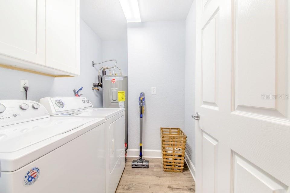 VAN LAKES THREE PB 88 PG 29 LOT 75 - Residential