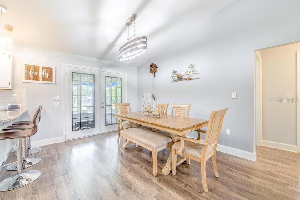 VAN LAKES THREE PB 88 PG 29 LOT 75 - Residential