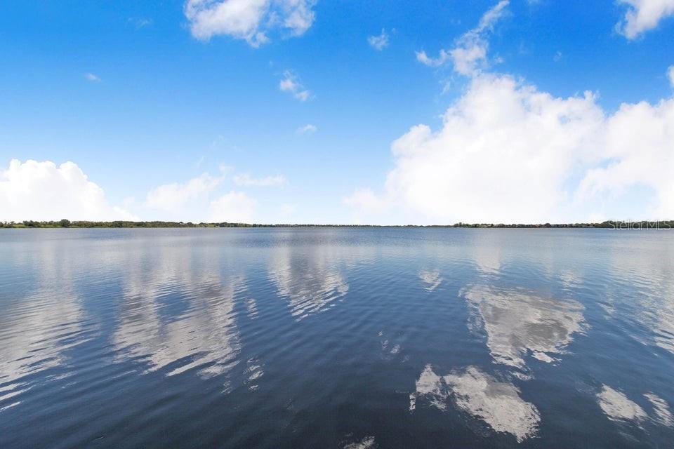 VAN LAKES THREE PB 88 PG 29 LOT 75 - Residential