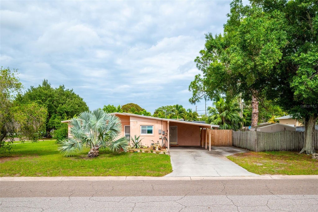 Photo of 494 34th Avenue N, St Petersburg, FL 33704 (MLS # TB8512643)