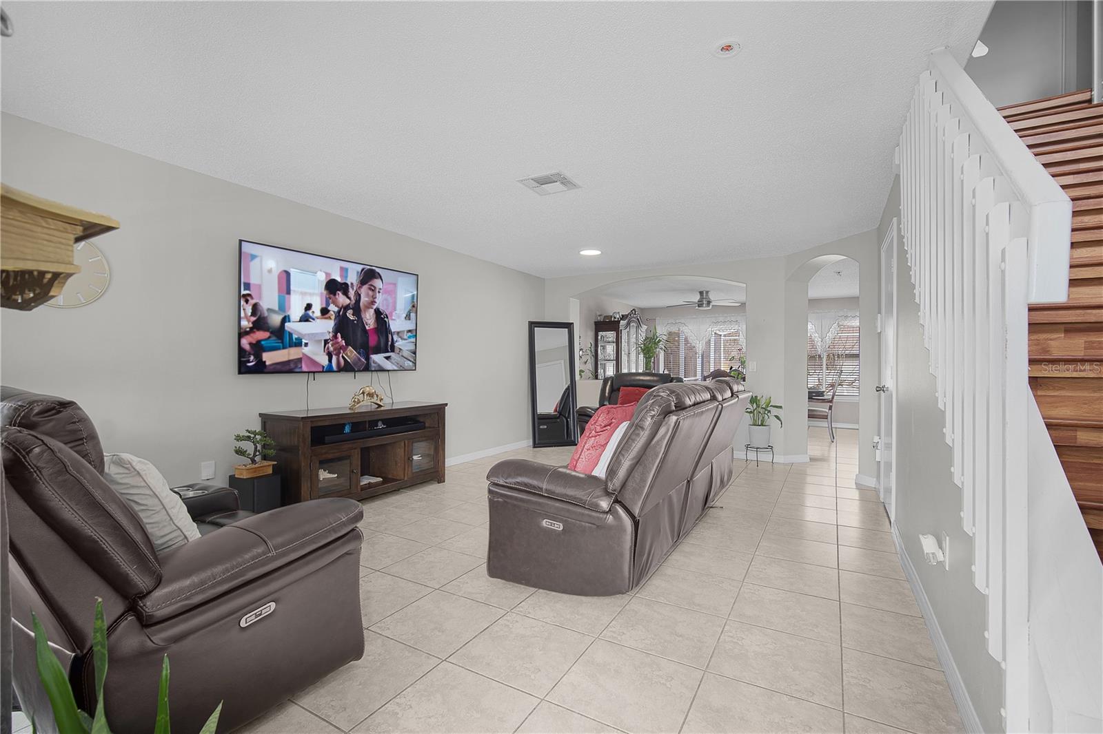 14235 SUN BAY DRIVE