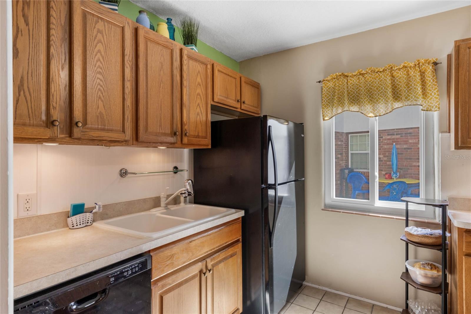 ROD N REEL CLUB - Residential