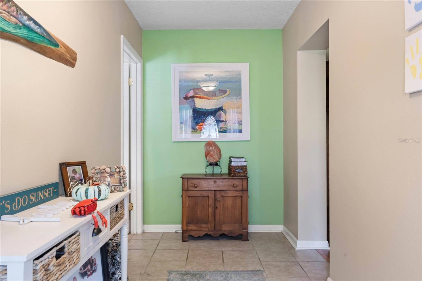 ROD N REEL CLUB - Residential