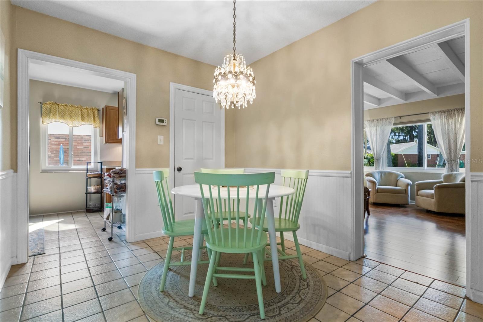 ROD N REEL CLUB - Residential