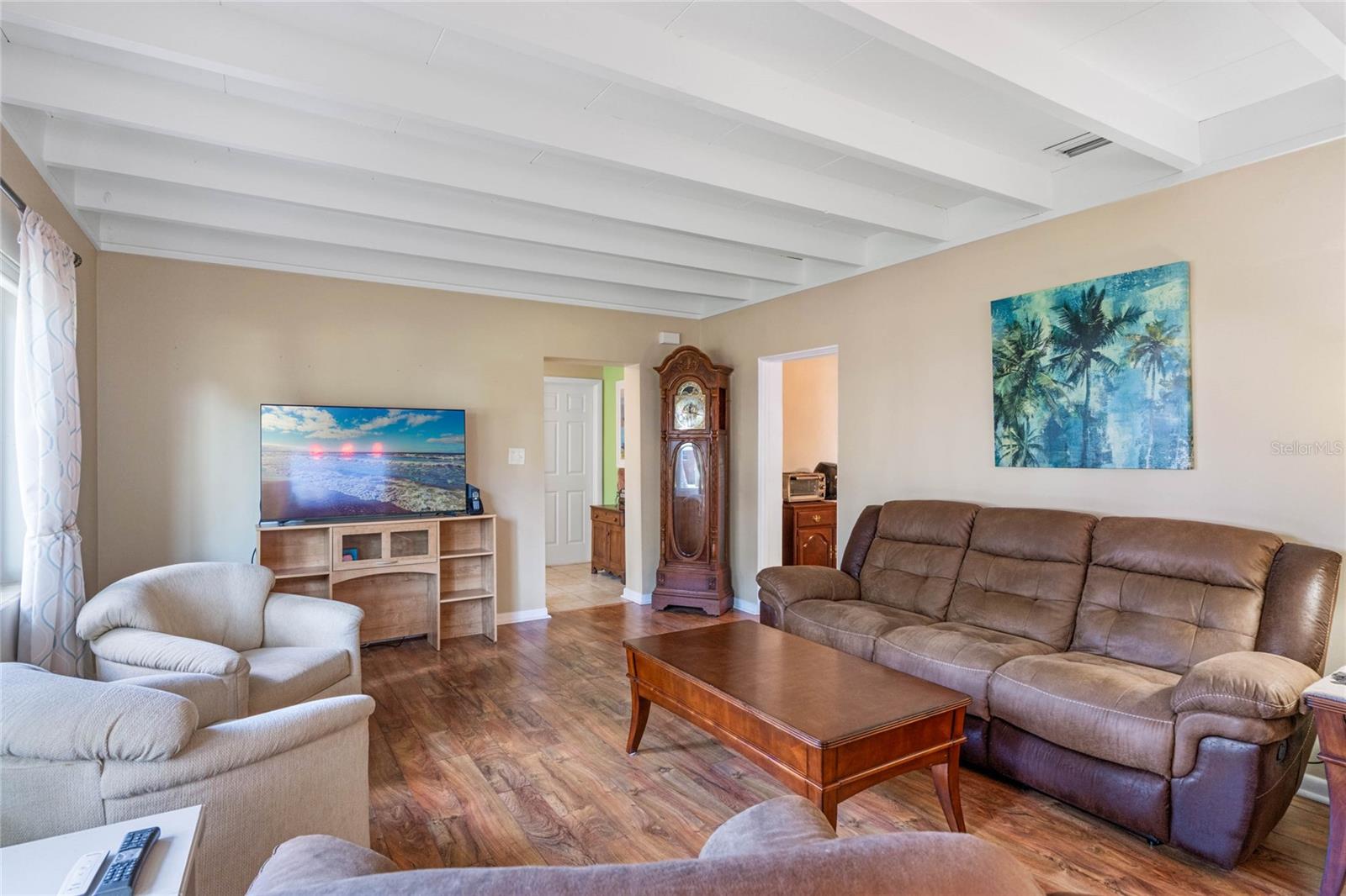 ROD N REEL CLUB - Residential