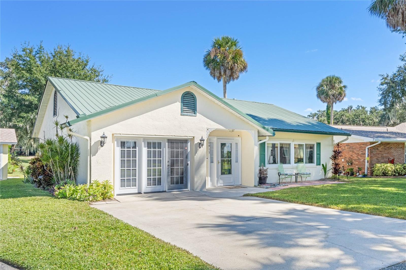 ROD N REEL CLUB - Residential