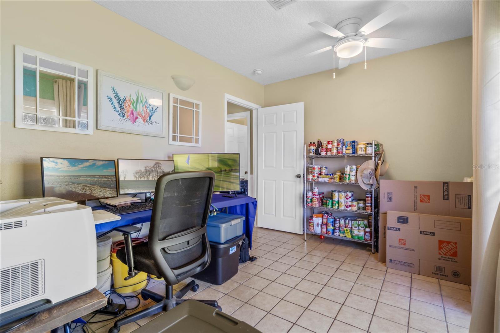 ROD N REEL CLUB - Residential