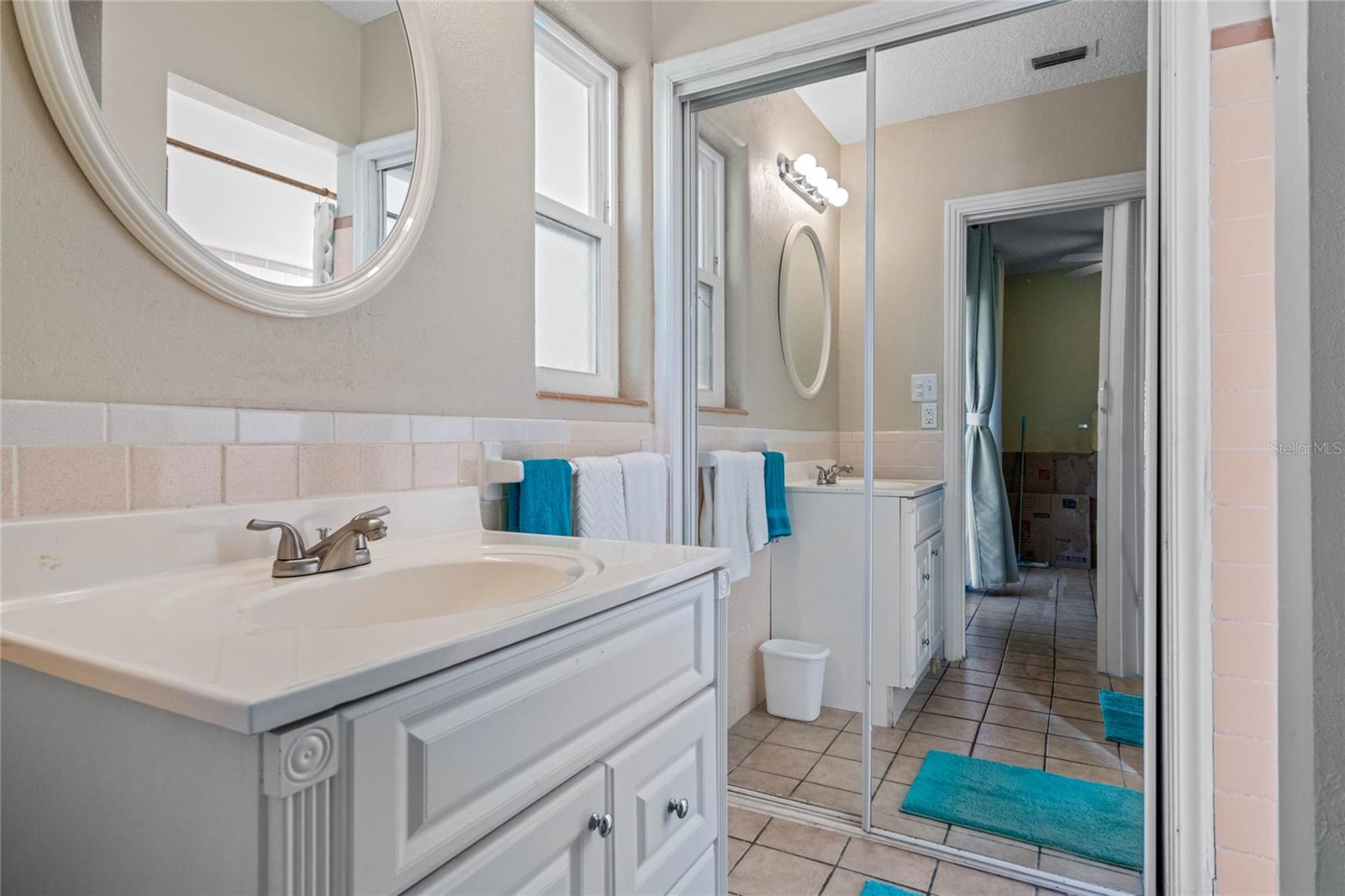 ROD N REEL CLUB - Residential