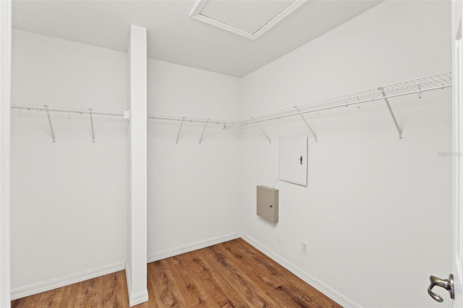 AMBER SWEET FARMS UNIT ONE - Residential