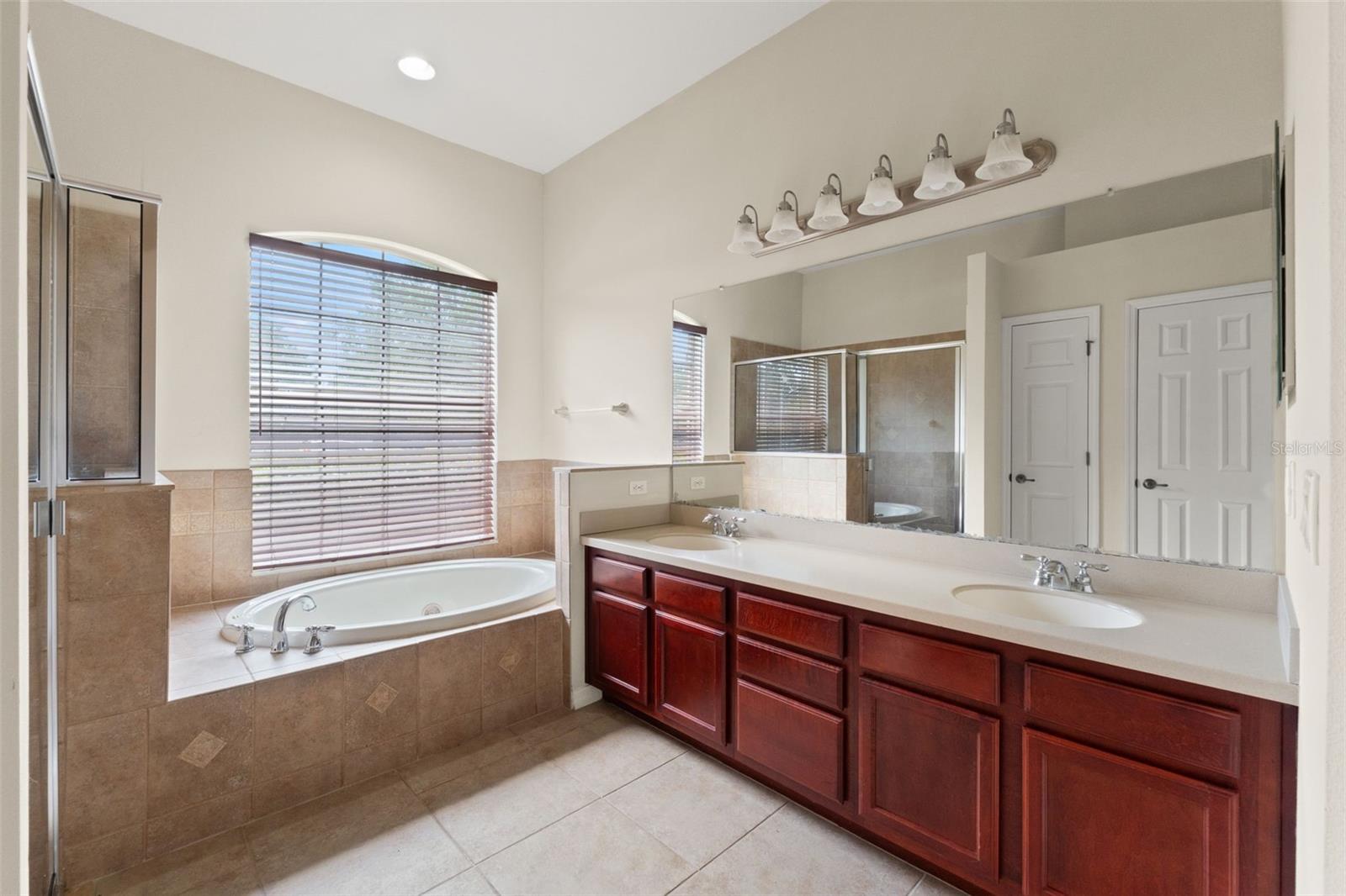 AMBER SWEET FARMS UNIT ONE - Residential