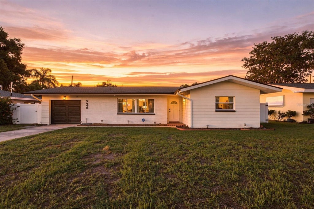 Photo of 936 Lyndhurst Street, Dunedin, FL 34698 (MLS # TB8543309)