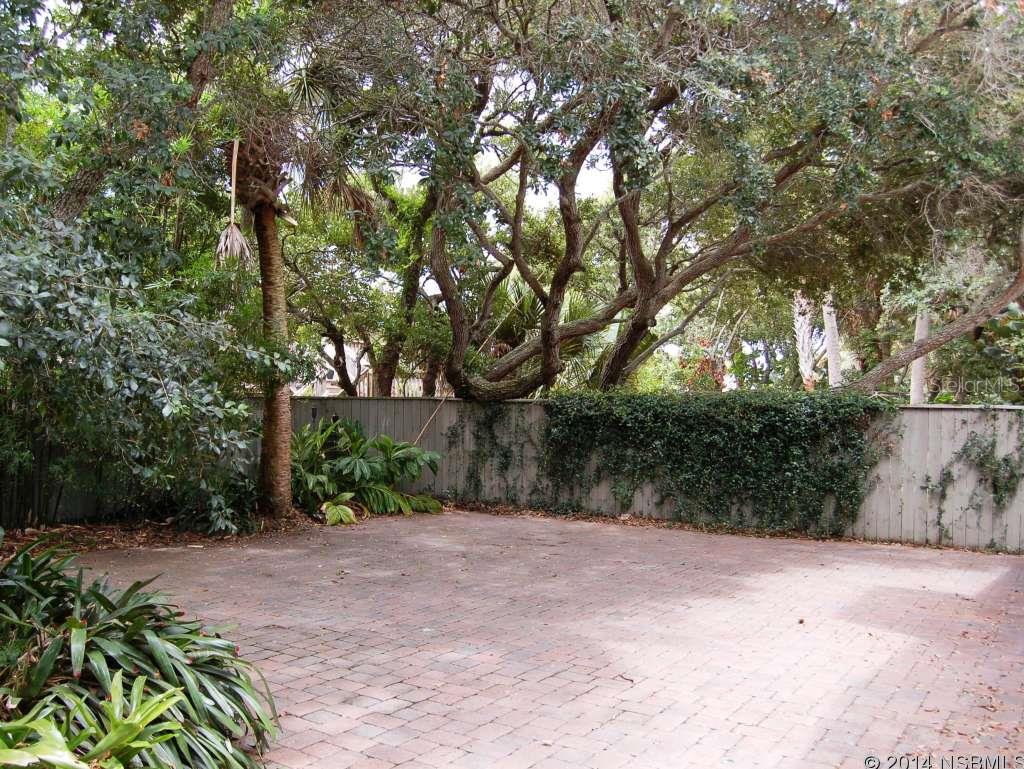 Thoburns New Smyrna Beach - Residential