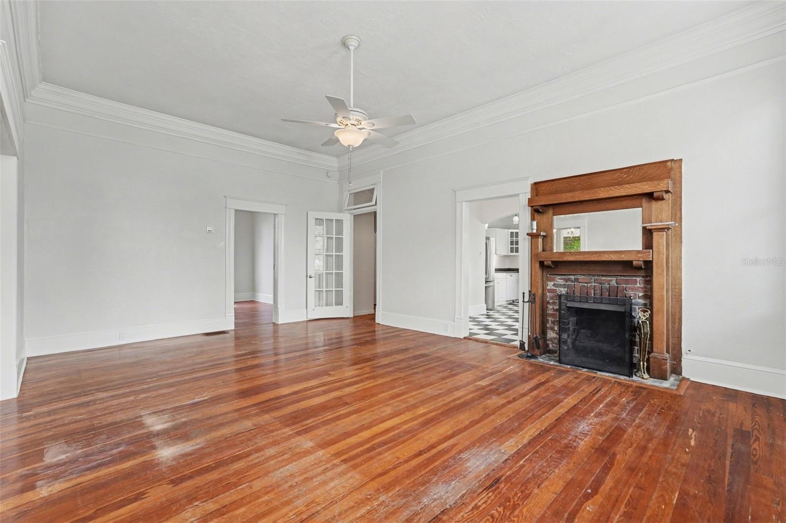 MAC FARLANE HUGH C SUB - Residential