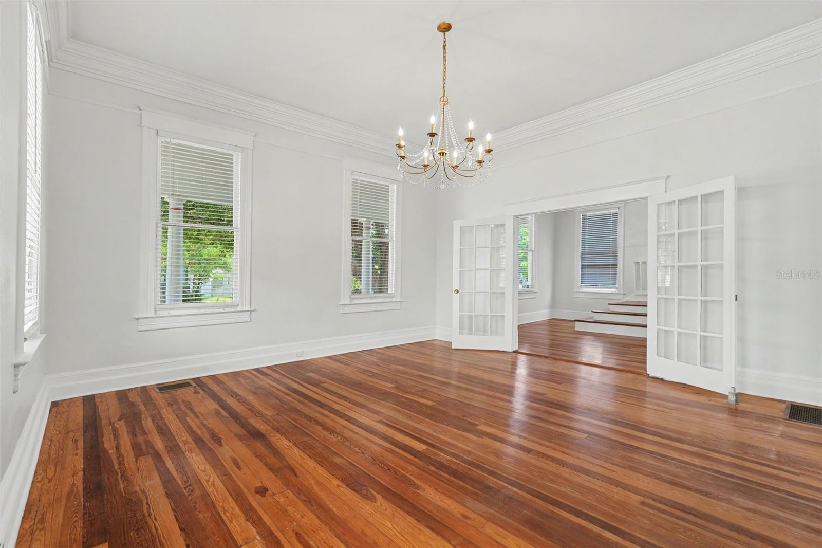 MAC FARLANE HUGH C SUB - Residential