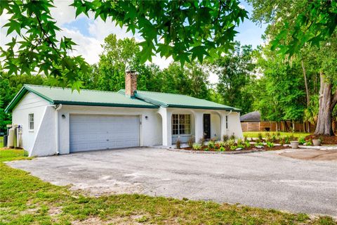 A home in WESLEY CHAPEL