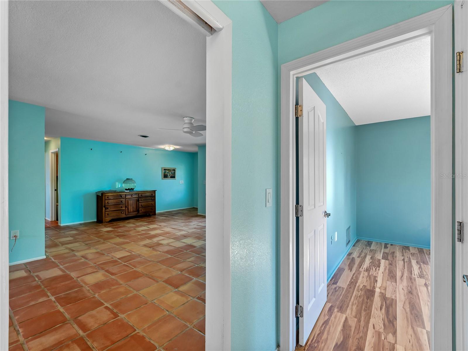 BAY-VISTA BLVD SEC/ENGLEW - Residential