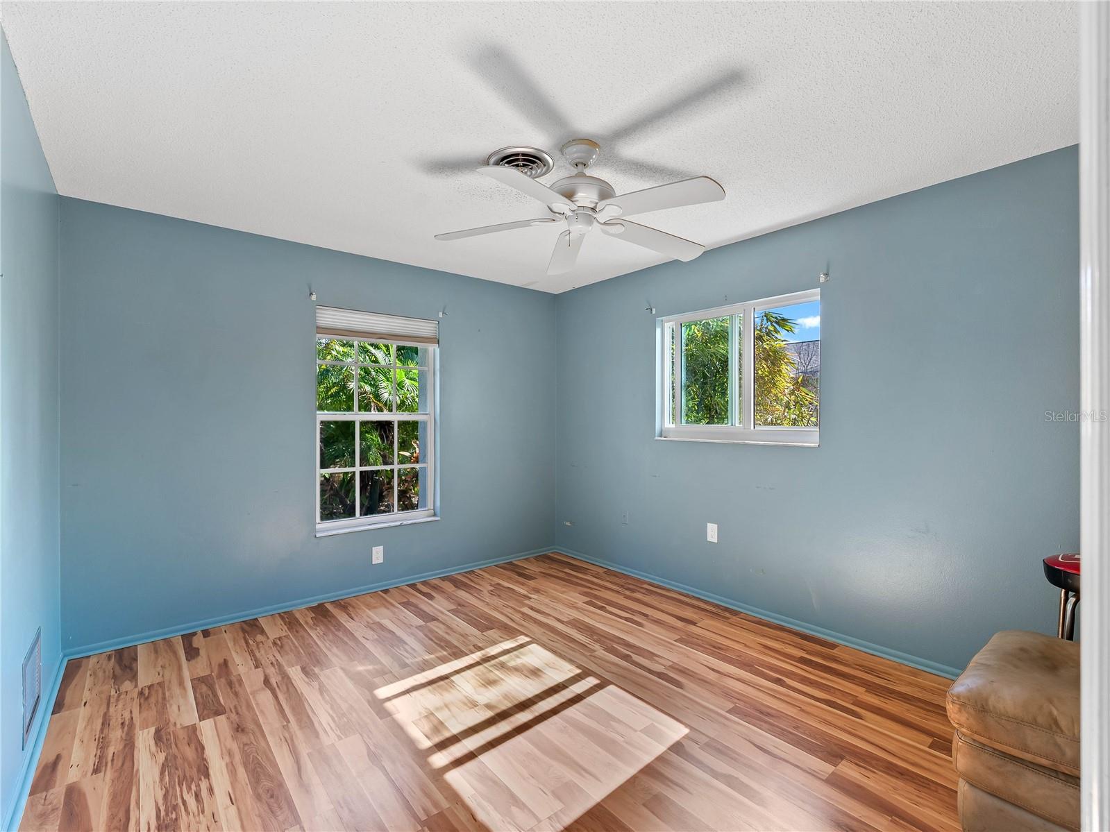 BAY-VISTA BLVD SEC/ENGLEW - Residential