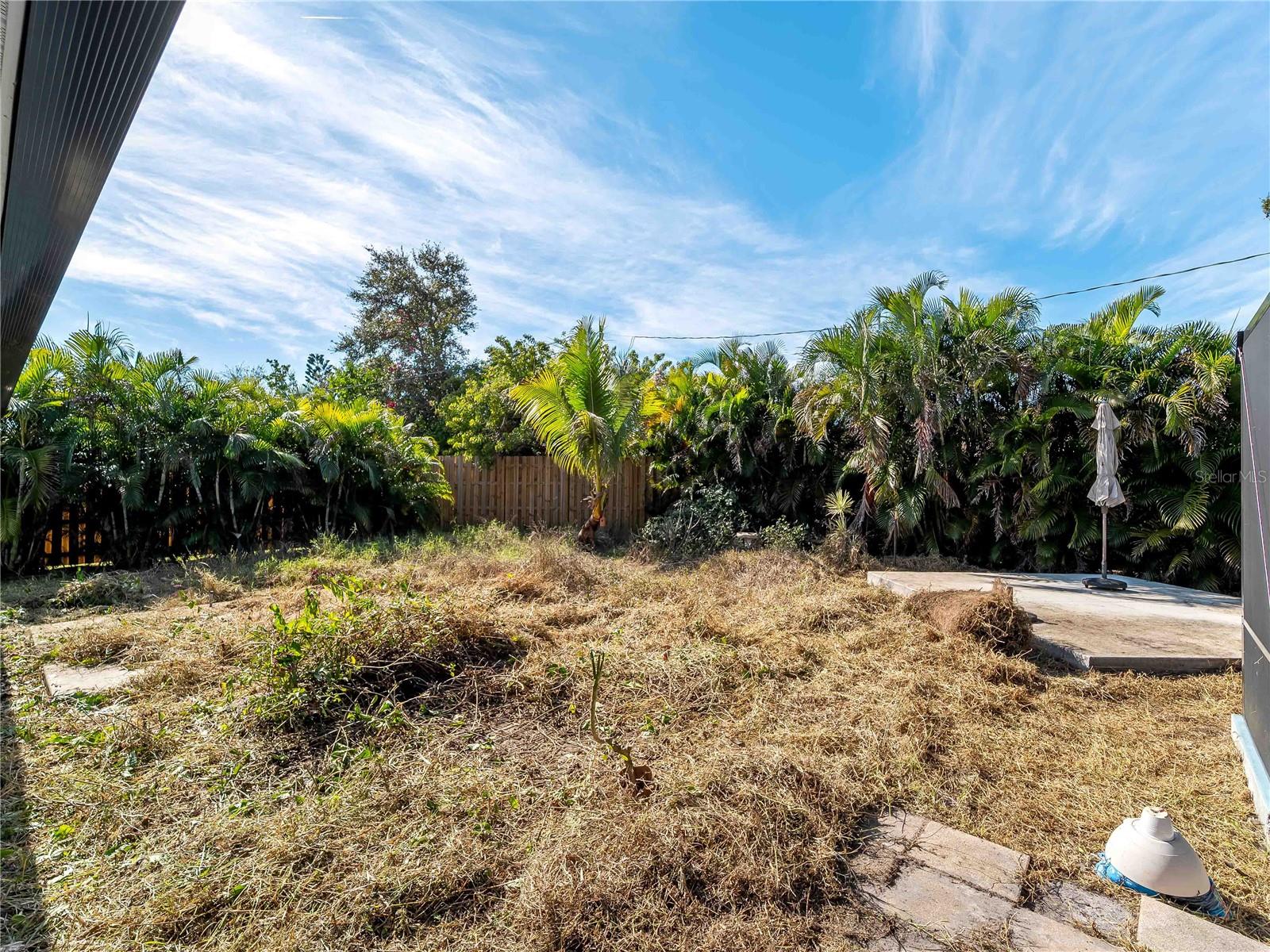 BAY-VISTA BLVD SEC/ENGLEW - Residential