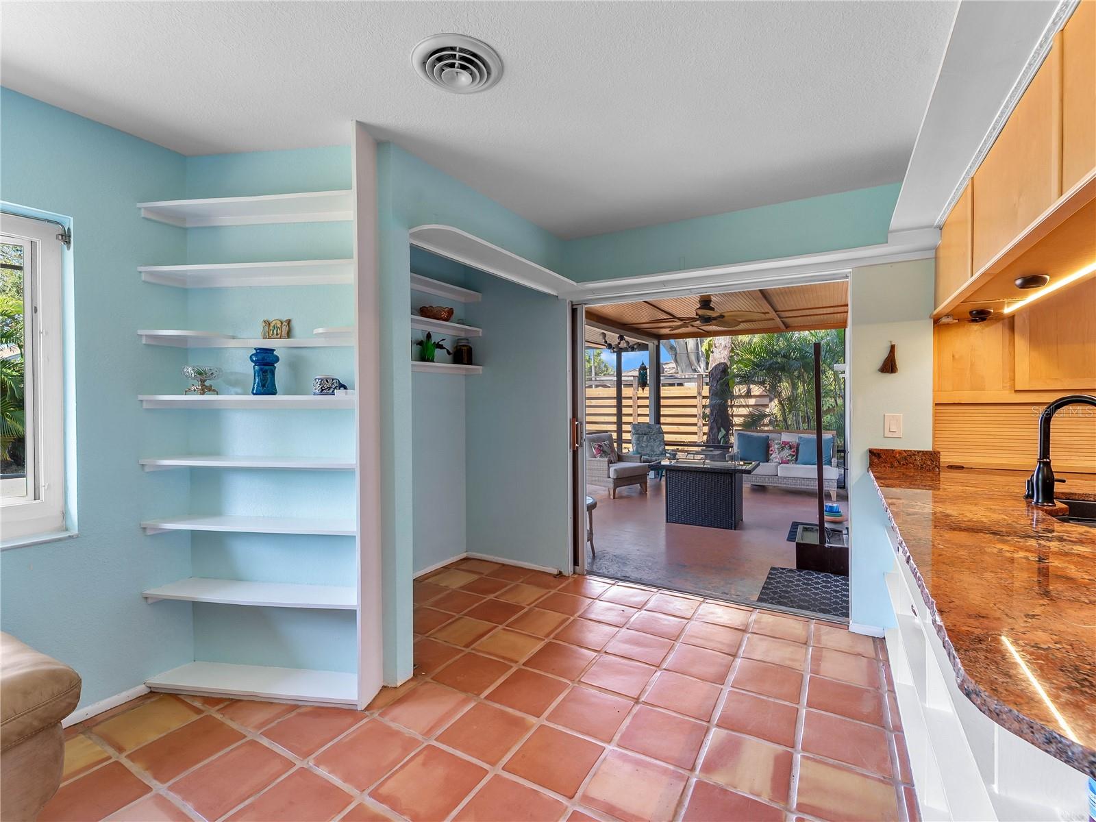 BAY-VISTA BLVD SEC/ENGLEW - Residential