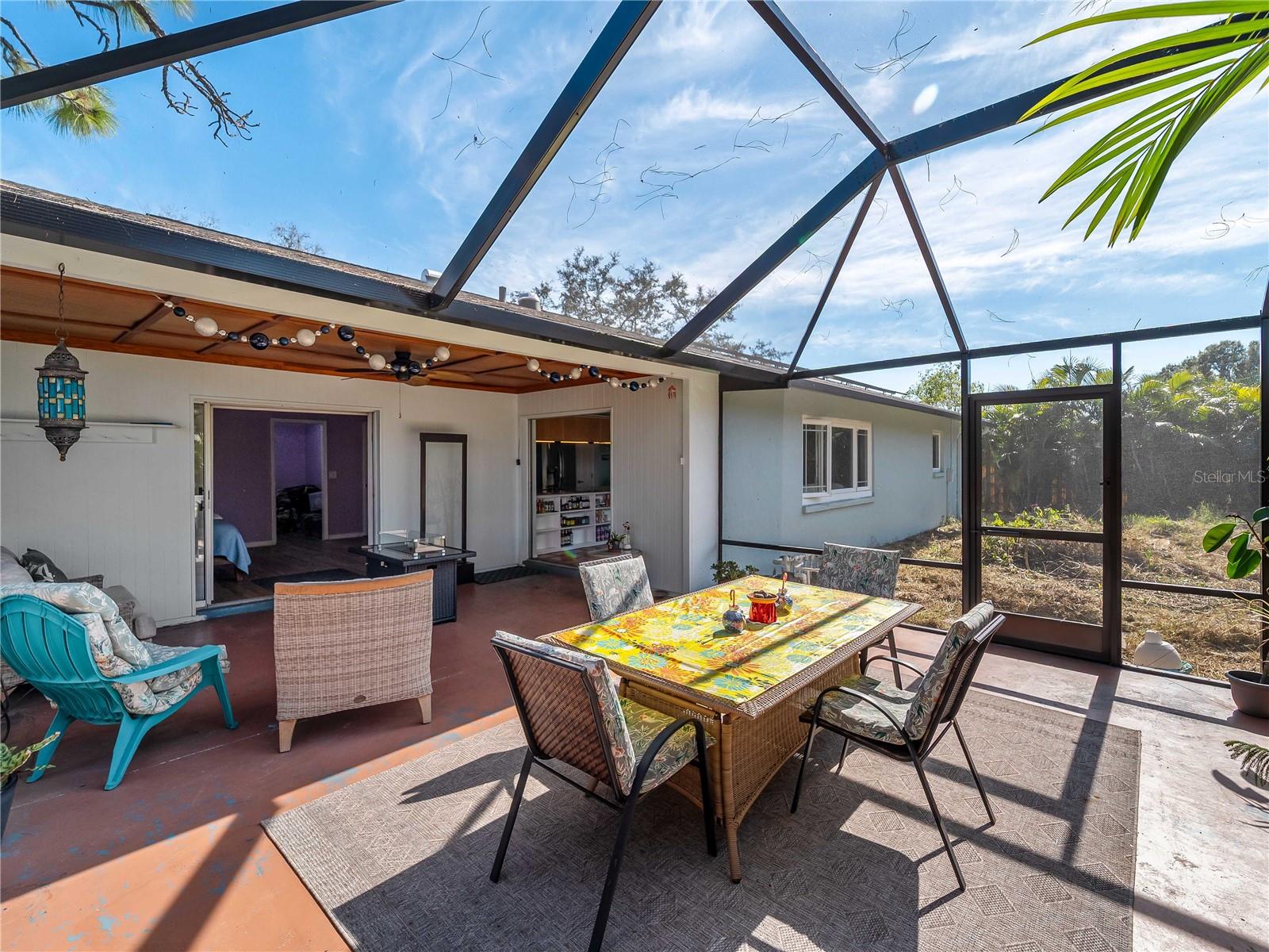 BAY-VISTA BLVD SEC/ENGLEW - Residential