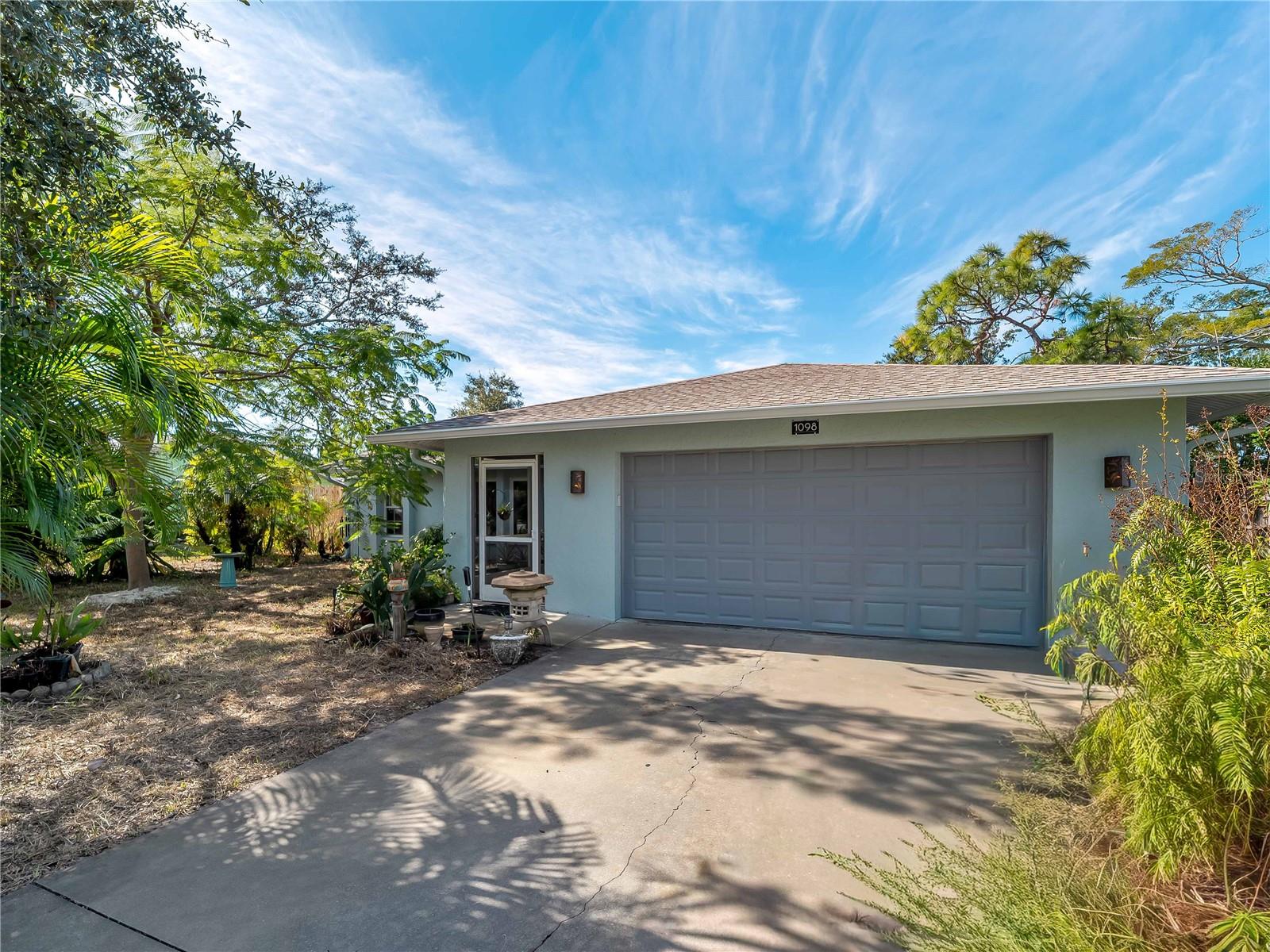 BAY-VISTA BLVD SEC/ENGLEW - Residential