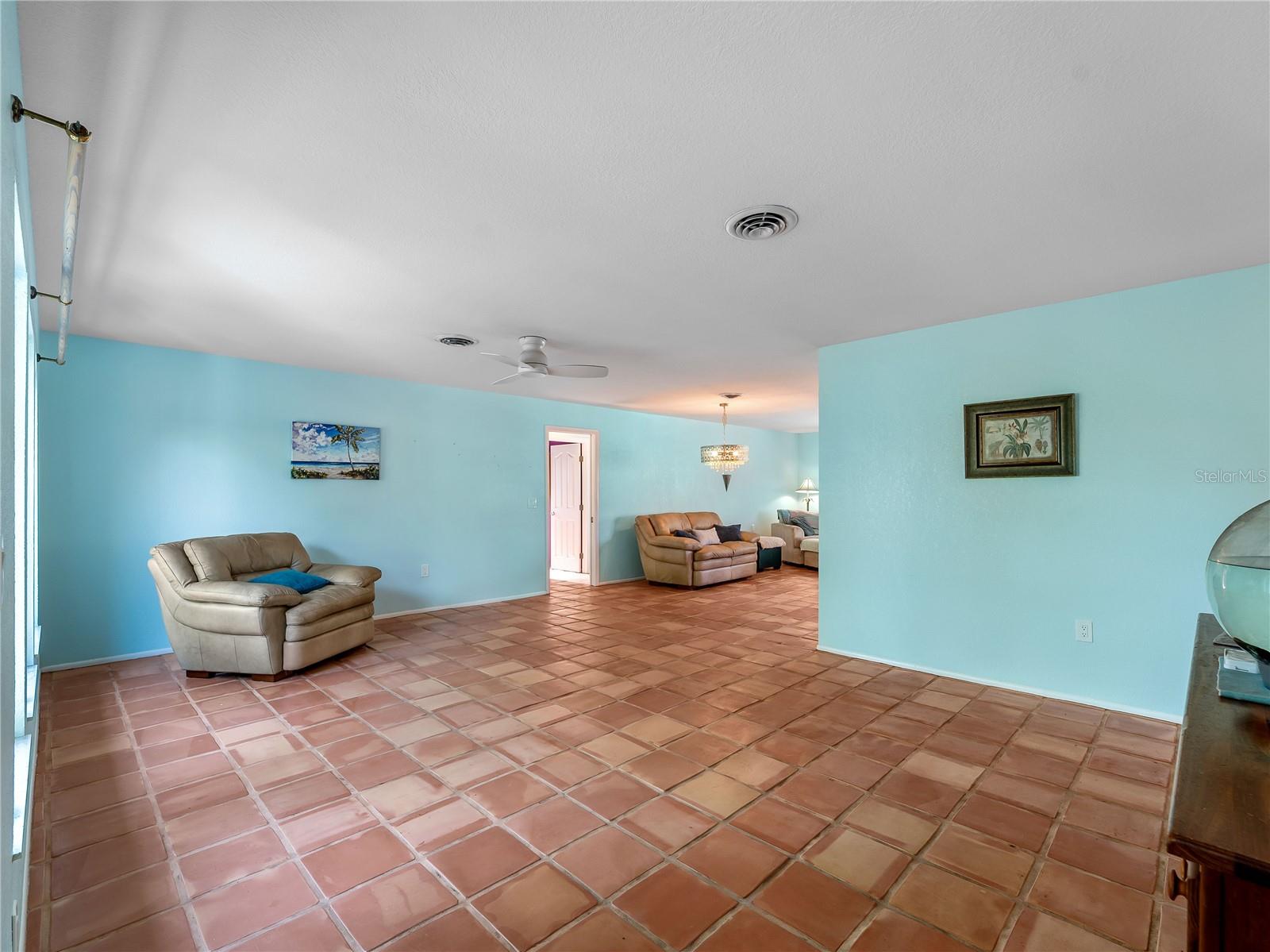 BAY-VISTA BLVD SEC/ENGLEW - Residential