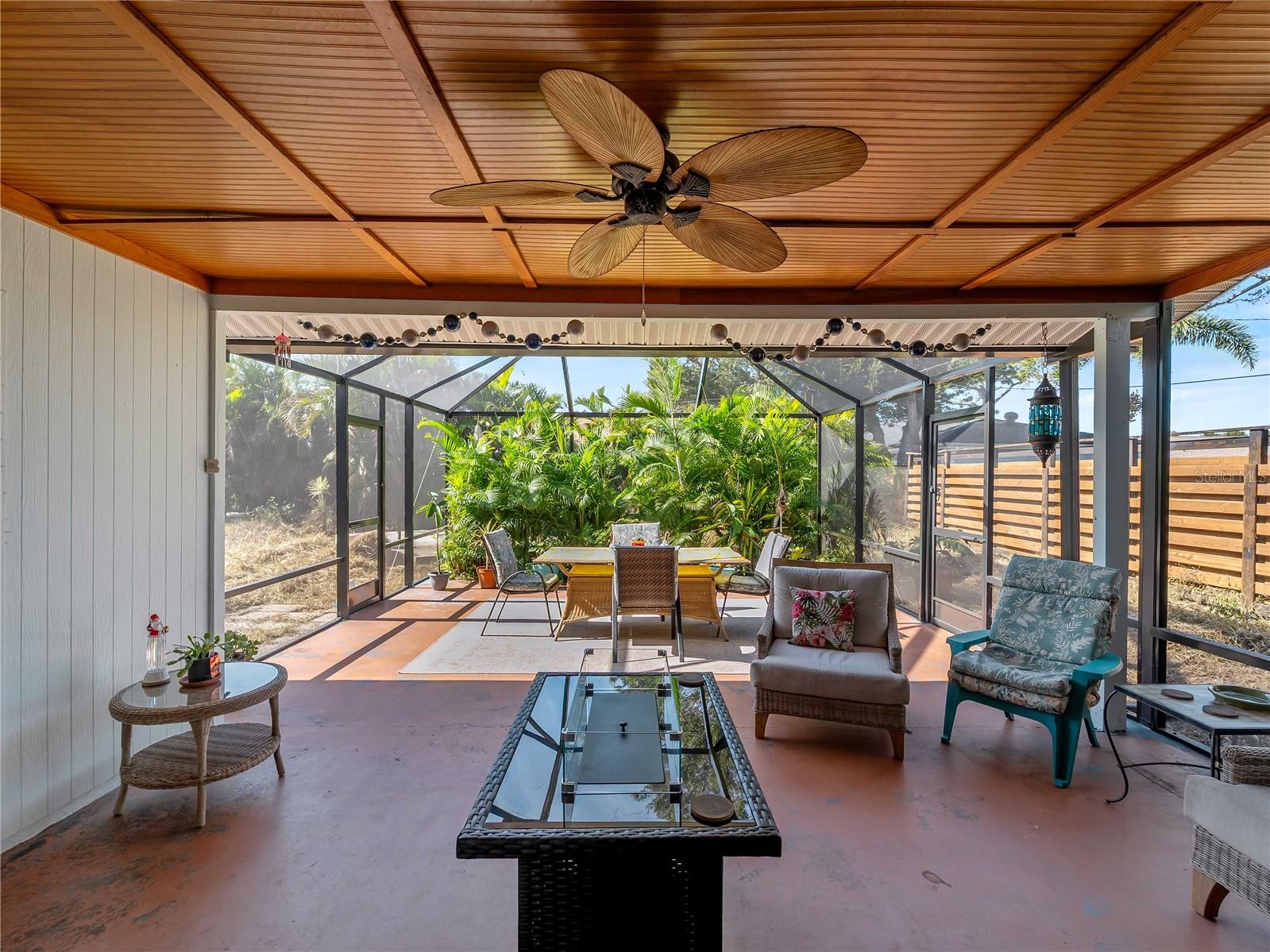 BAY-VISTA BLVD SEC/ENGLEW - Residential