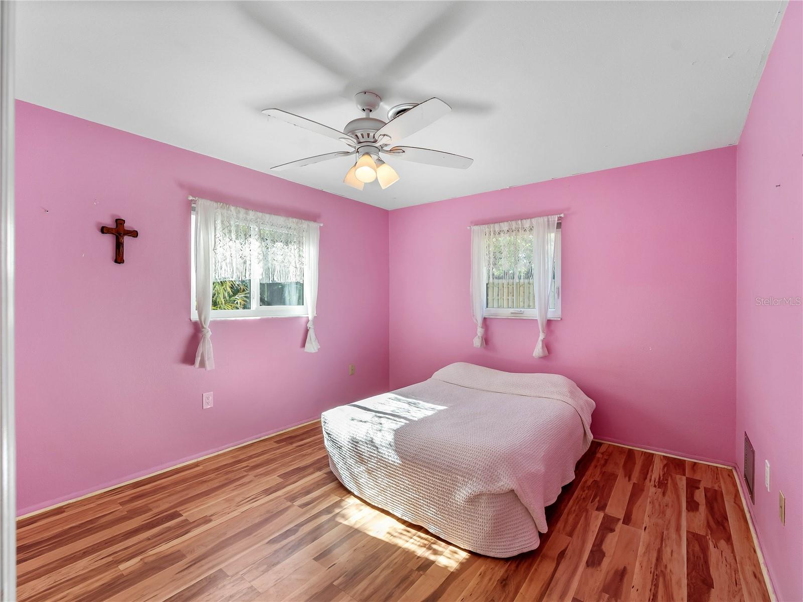 BAY-VISTA BLVD SEC/ENGLEW - Residential