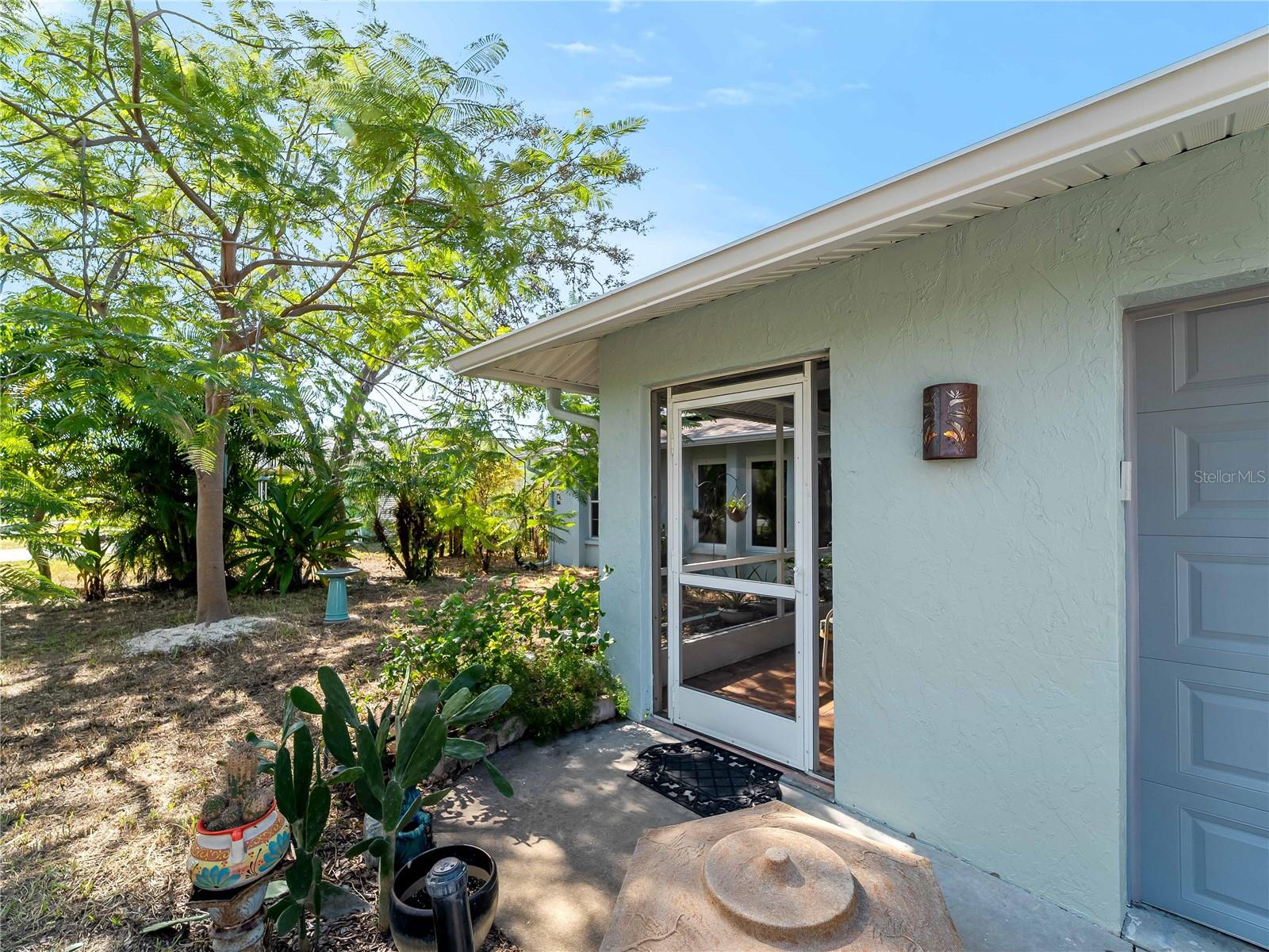 BAY-VISTA BLVD SEC/ENGLEW - Residential