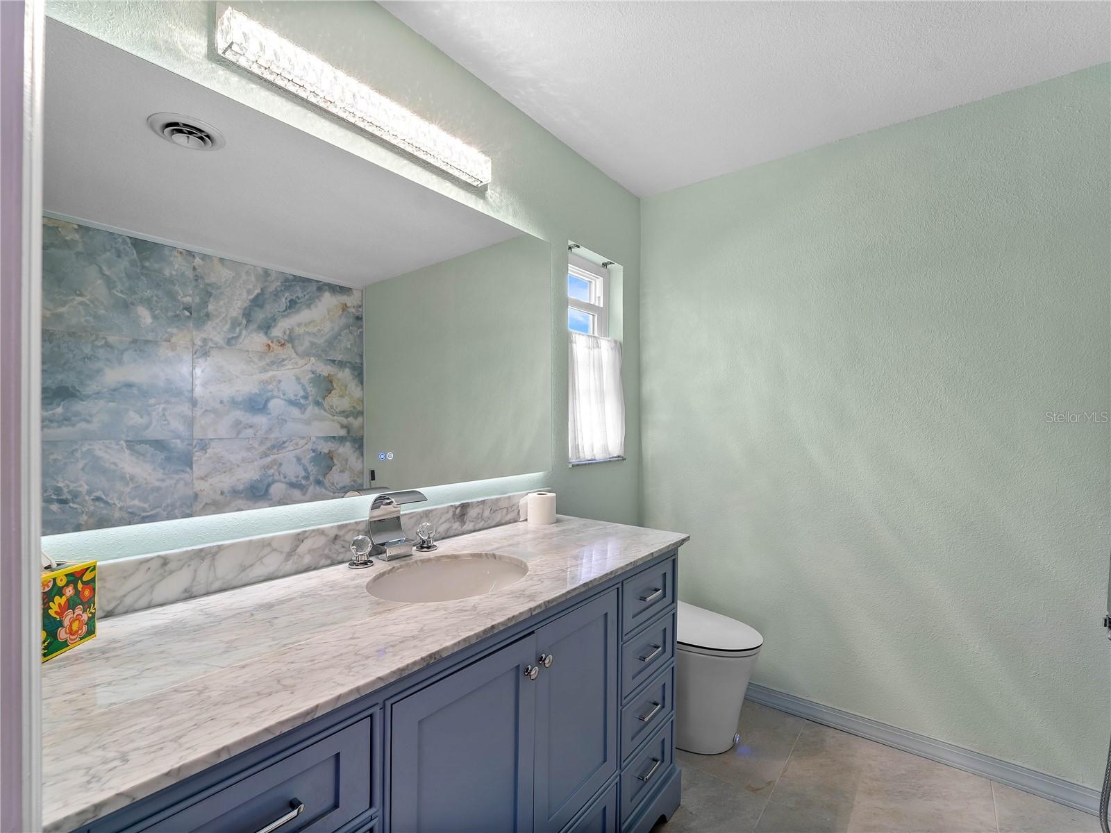 BAY-VISTA BLVD SEC/ENGLEW - Residential