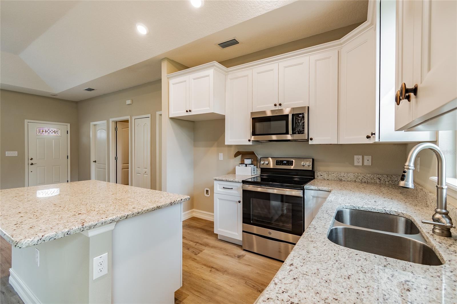 DAYTONA PARK ESTATES SEC E - Residential