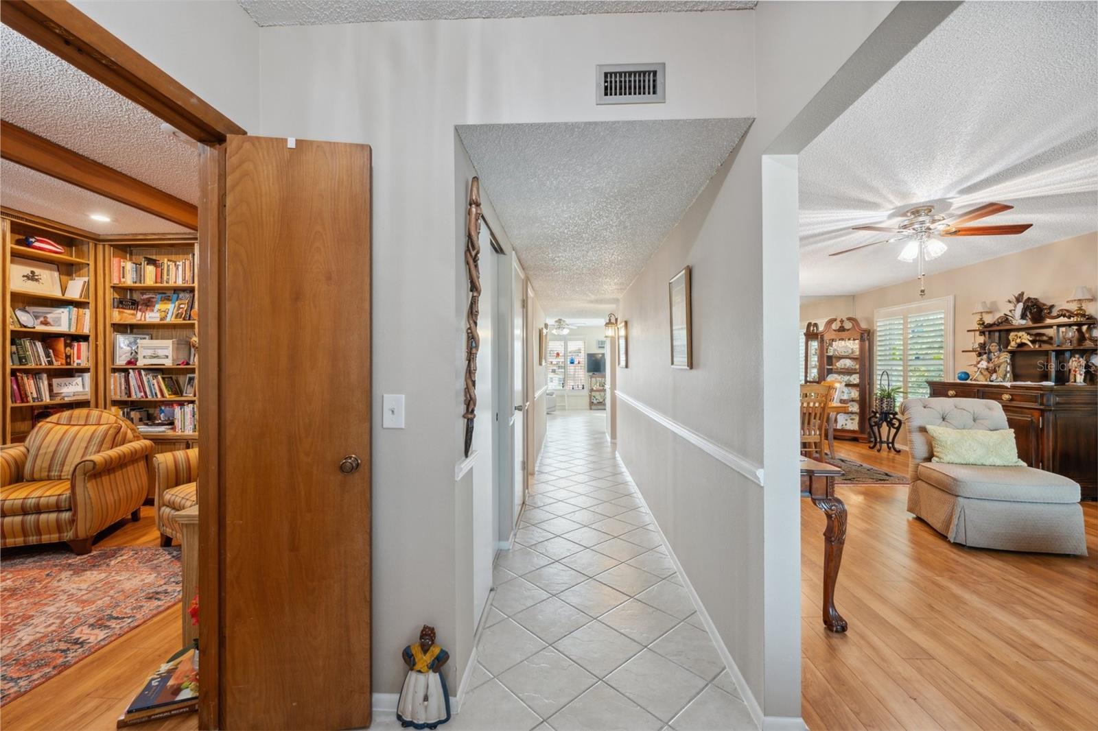 ON TOP OF THE WORLD - Residential