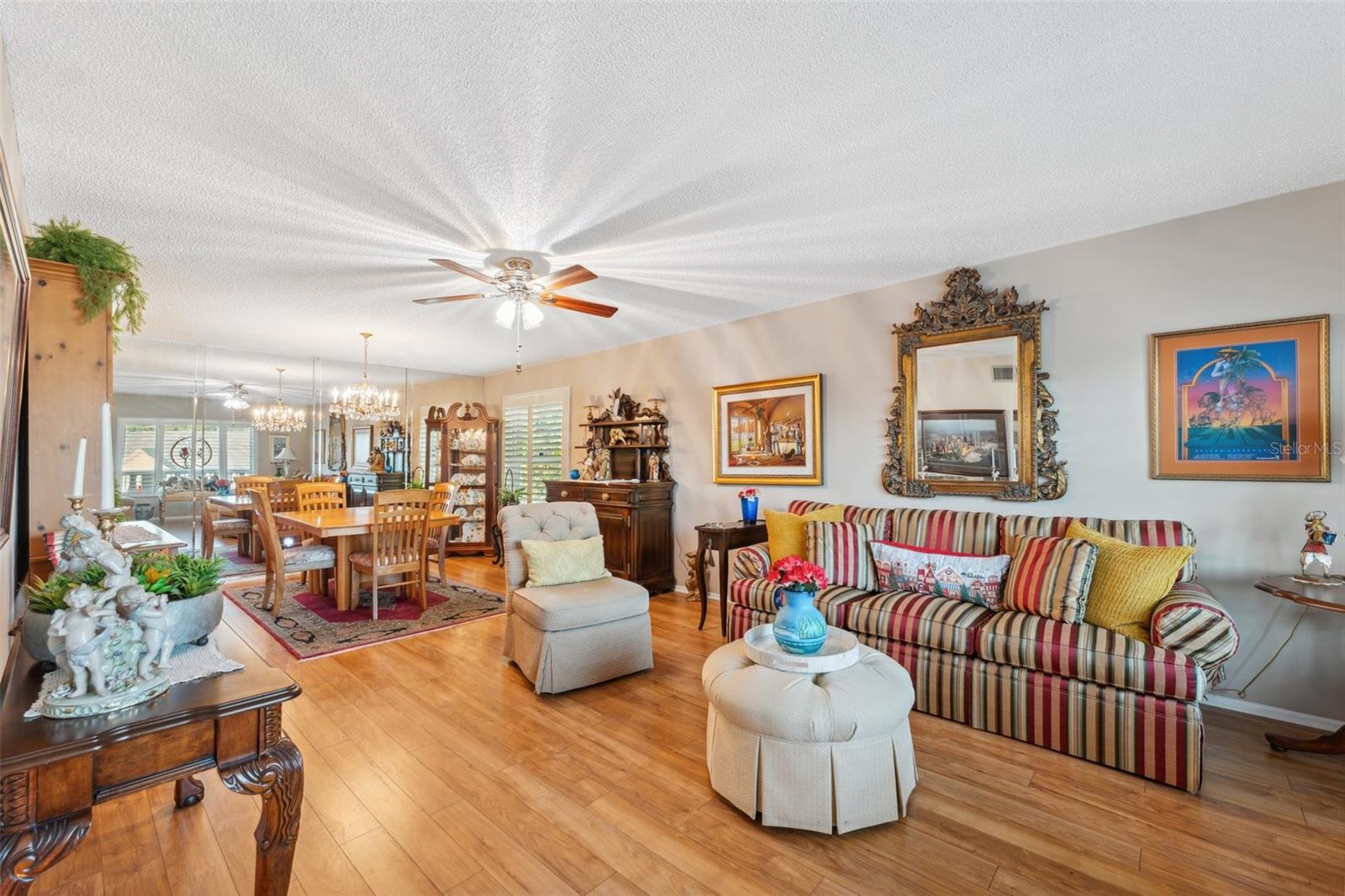 ON TOP OF THE WORLD - Residential