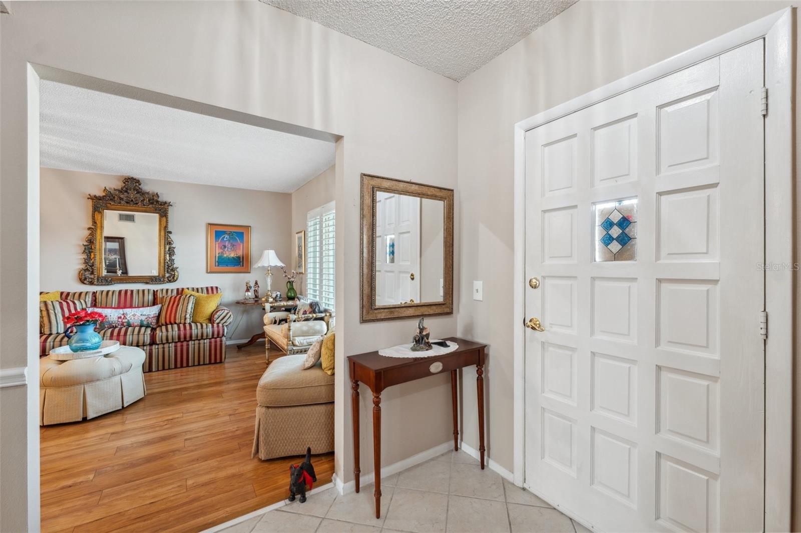 ON TOP OF THE WORLD - Residential