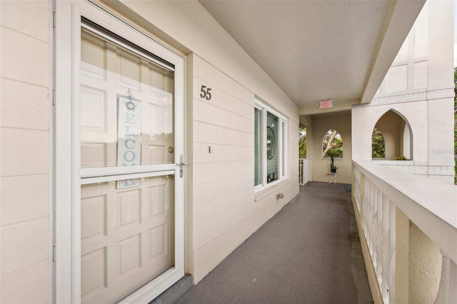 ON TOP OF THE WORLD - Residential