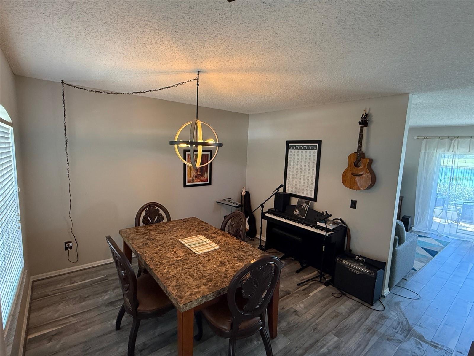 STONEYBROOK WEST 47/78 - Residential Lease