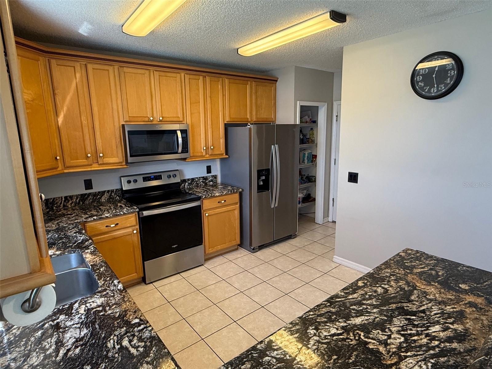 STONEYBROOK WEST 47/78 - Residential Lease