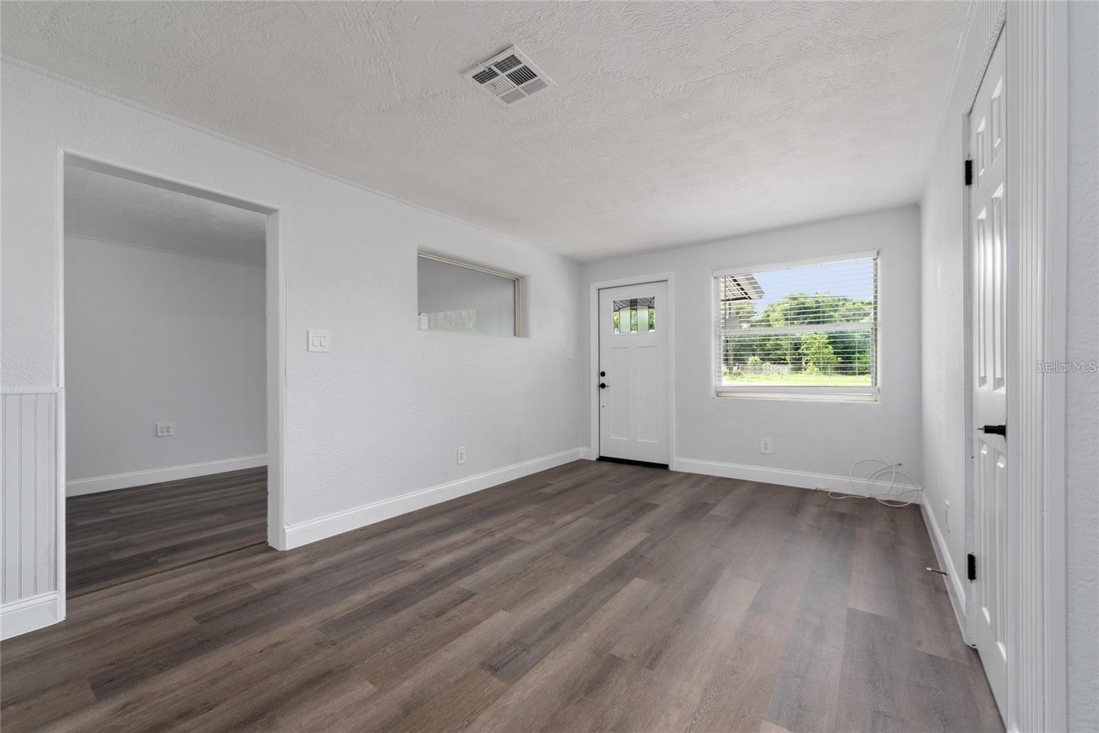ISLESBORO SEC 02 - Residential Lease