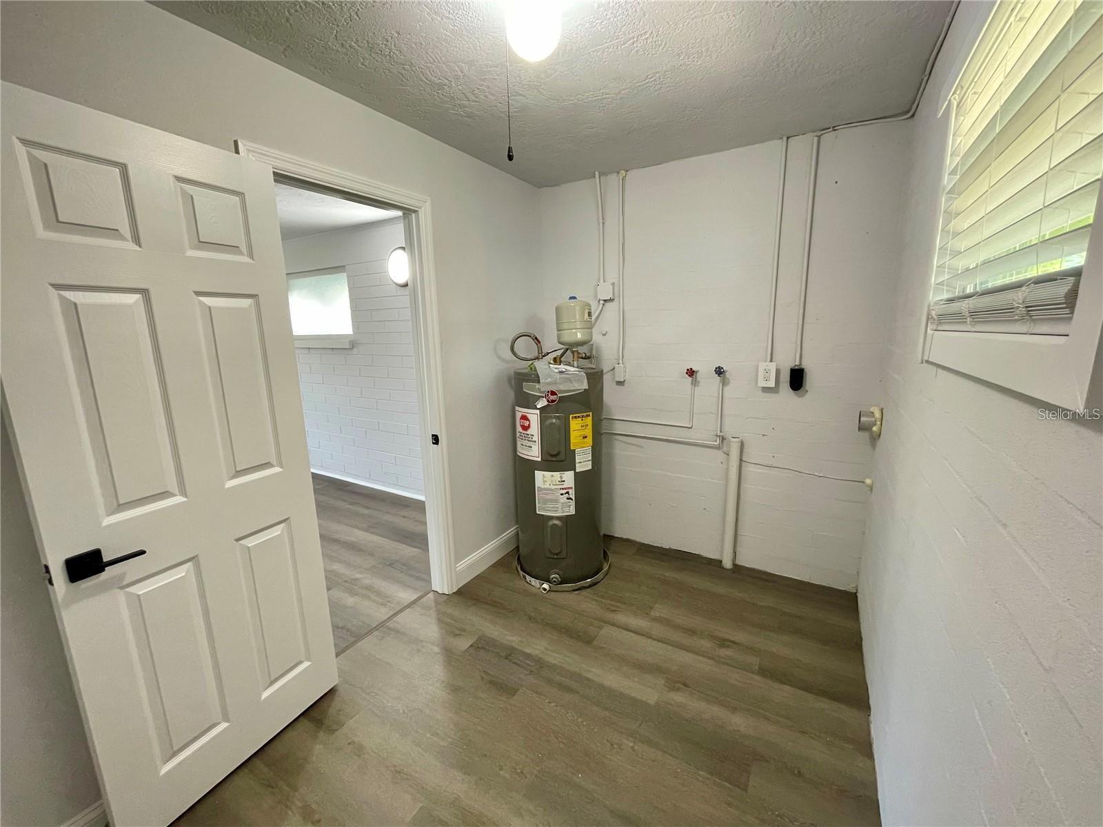 ISLESBORO SEC 02 - Residential Lease
