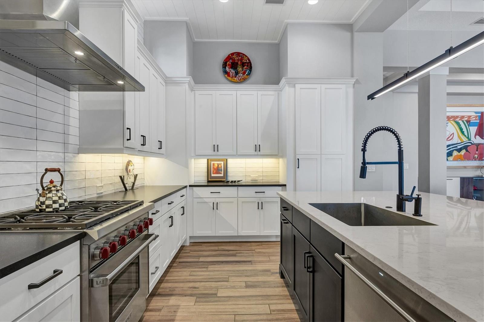 LAKE CLUB PH I - Residential