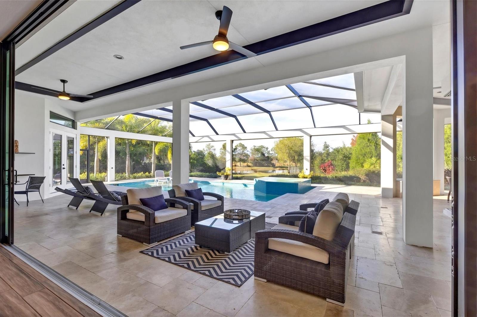 LAKE CLUB PH I - Residential