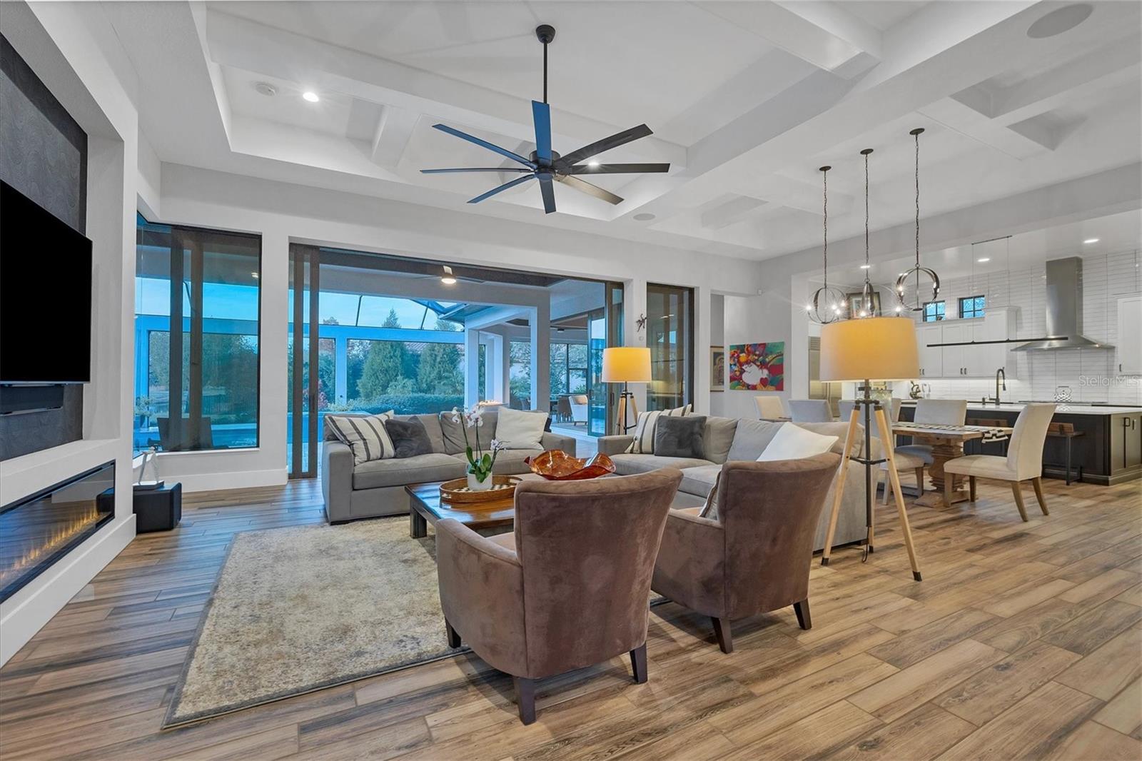 LAKE CLUB PH I - Residential