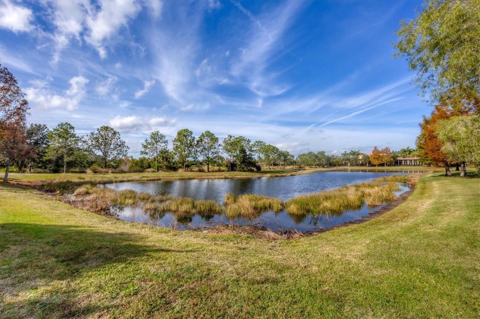 LAKE CLUB PH I - Residential