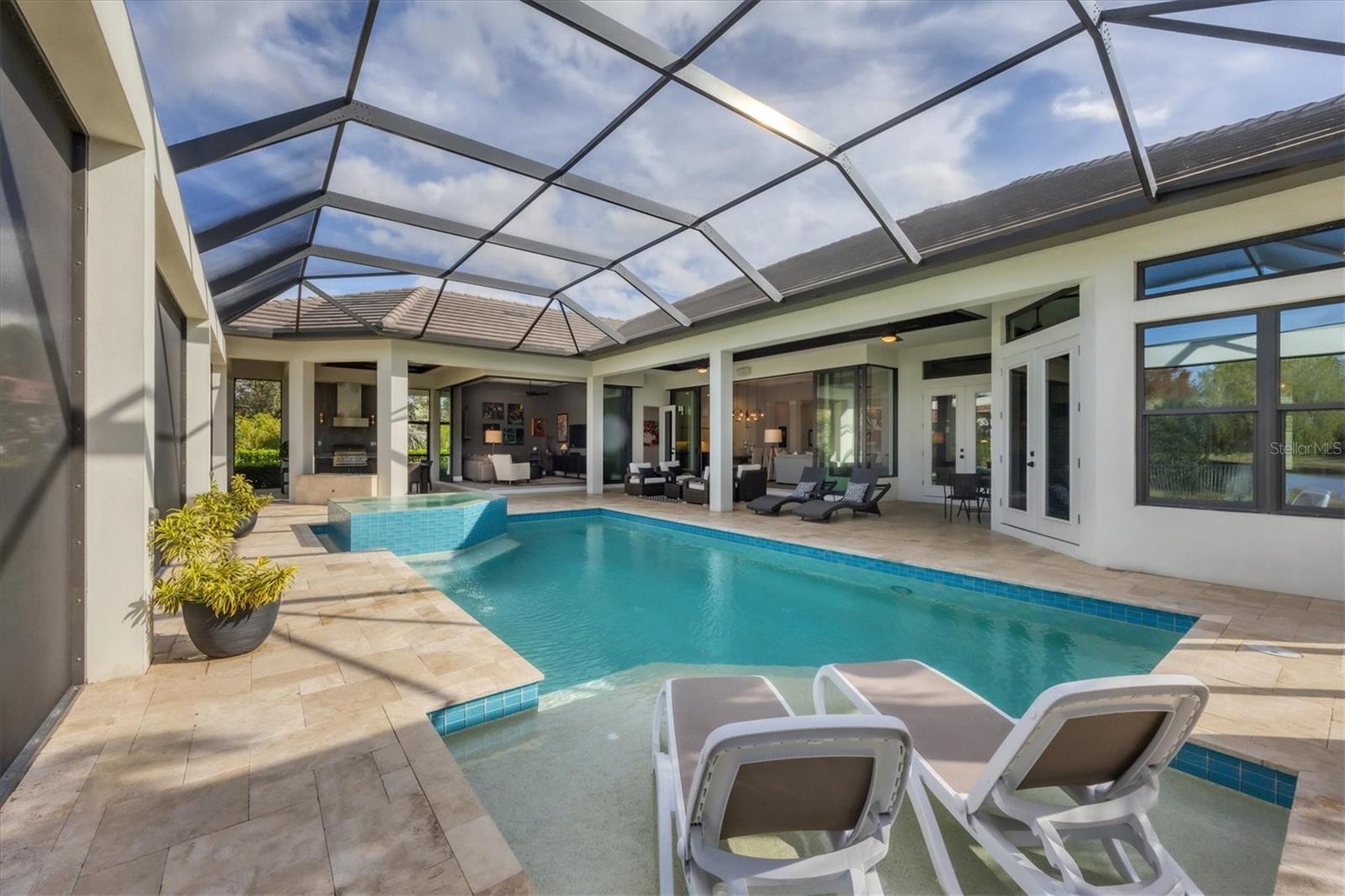 LAKE CLUB PH I - Residential