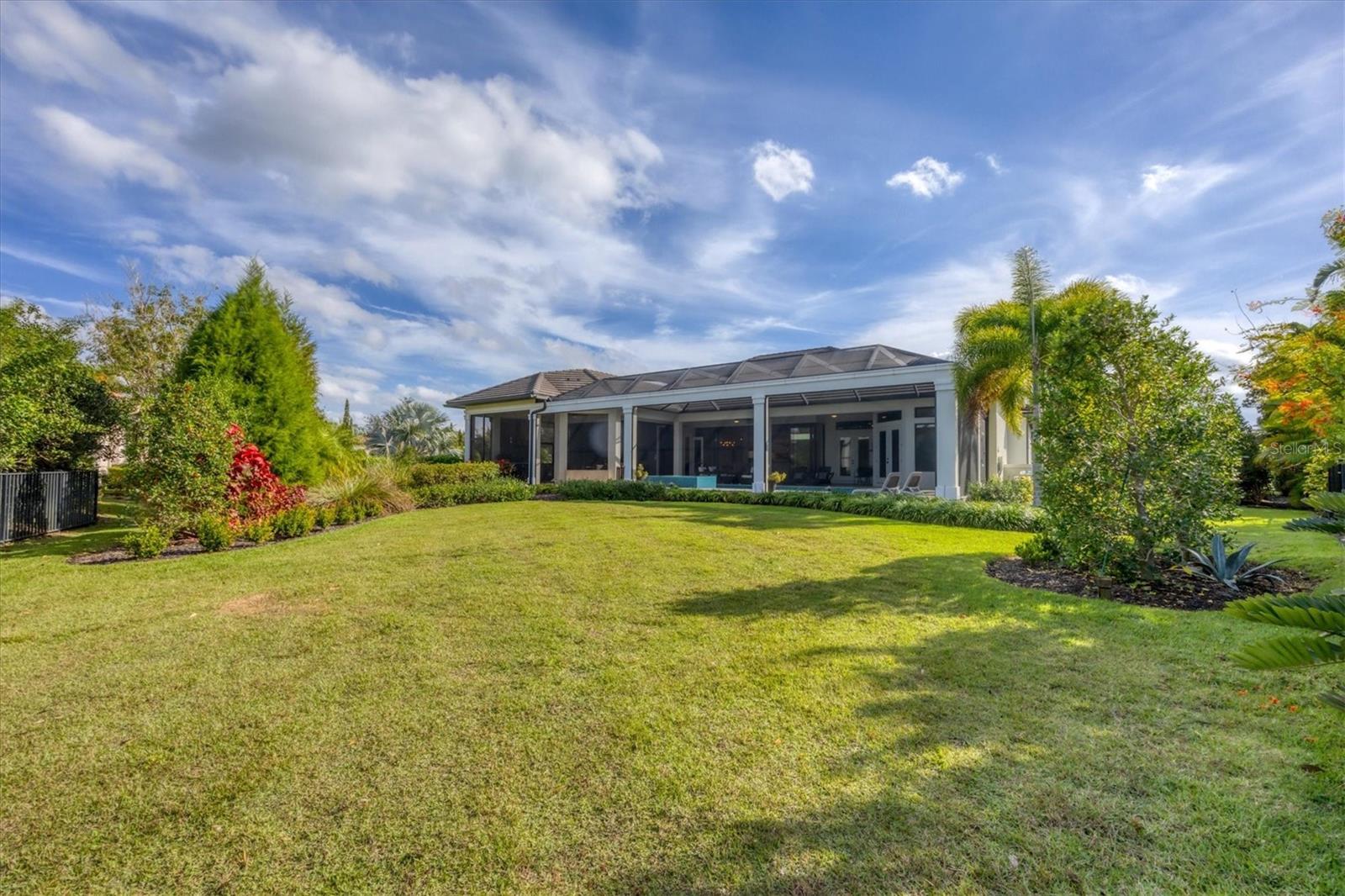 LAKE CLUB PH I - Residential