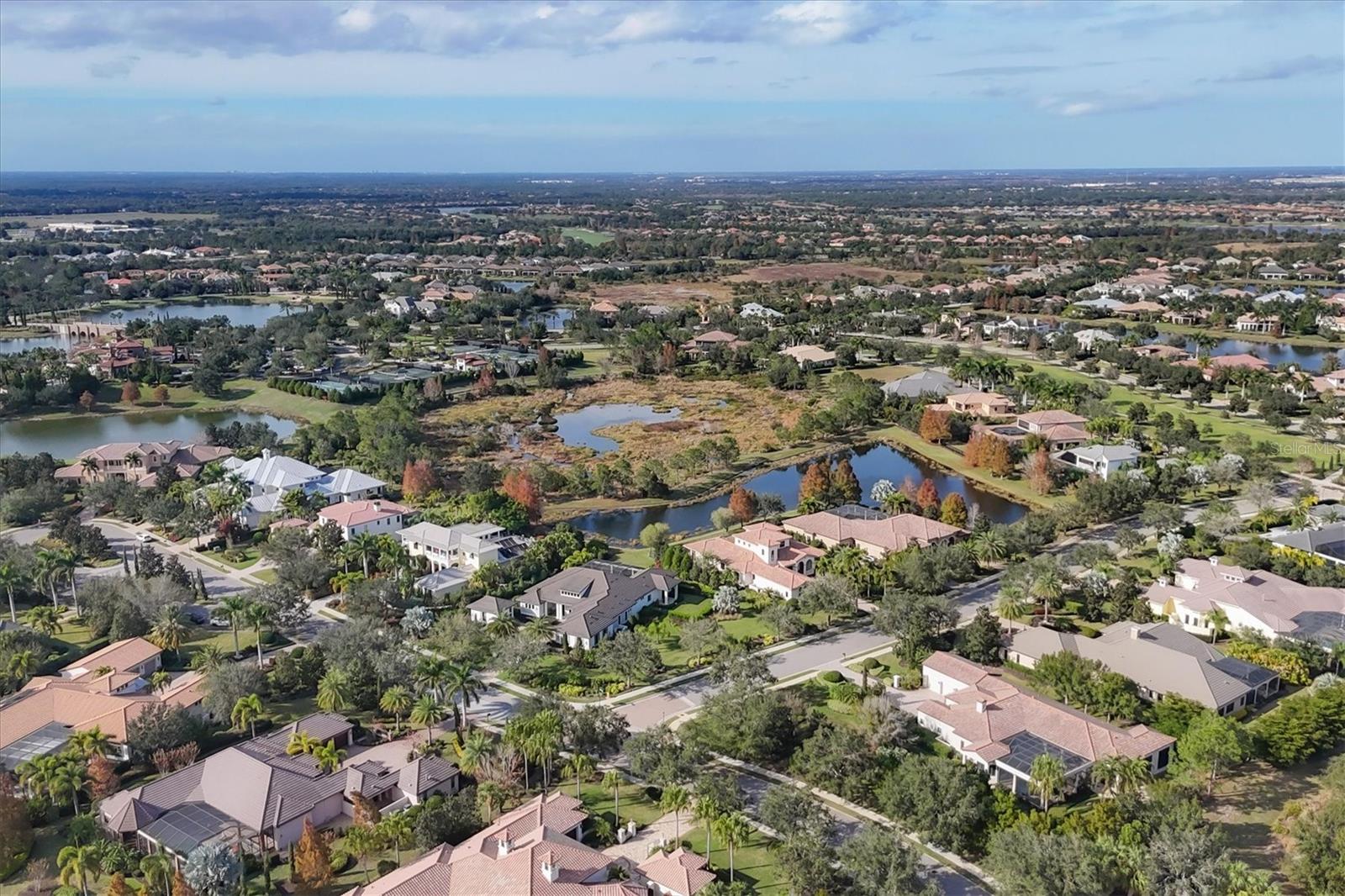 LAKE CLUB PH I - Residential